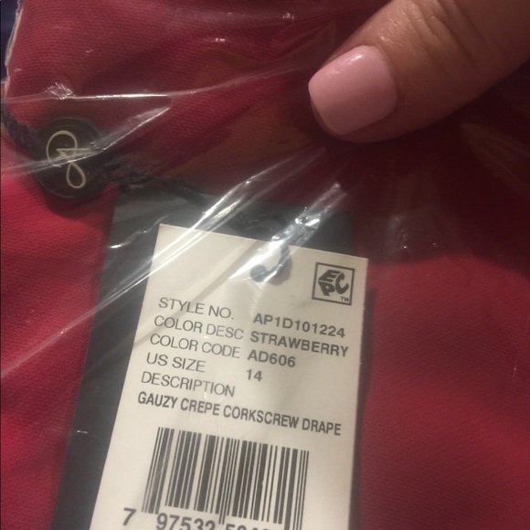 Adrianna Papell Gauzy Crepe Corkscrew Drape Dress - Picture 4 of 5